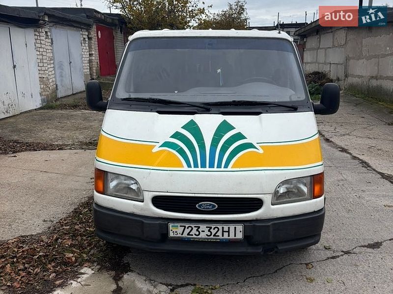 Минивэн Ford Transit 1994 в Южноукраинске