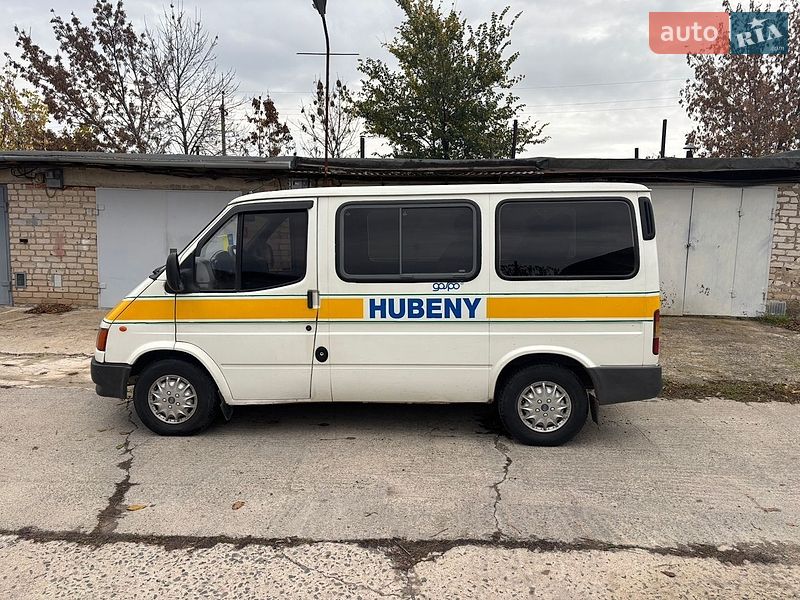 Минивэн Ford Transit 1994 в Южноукраинске