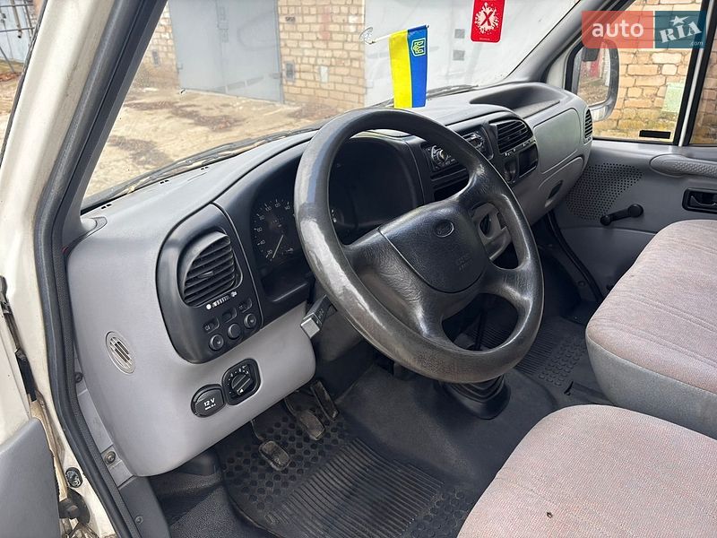 Минивэн Ford Transit 1994 в Южноукраинске