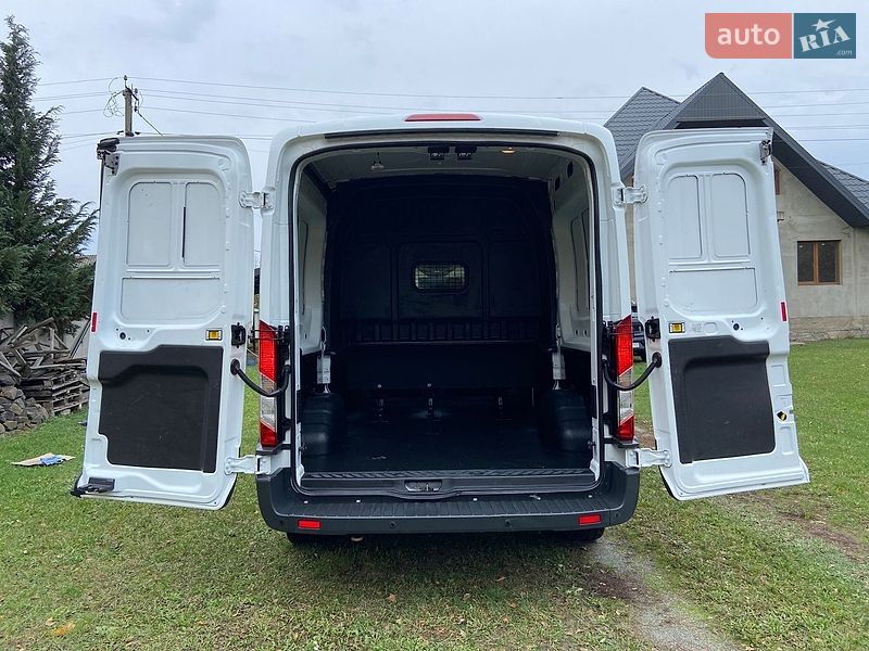 Грузопассажирский фургон Ford Transit 2019 в Дубно