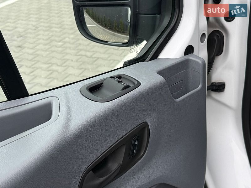 Грузовой фургон Ford Transit 2018 в Дубно
