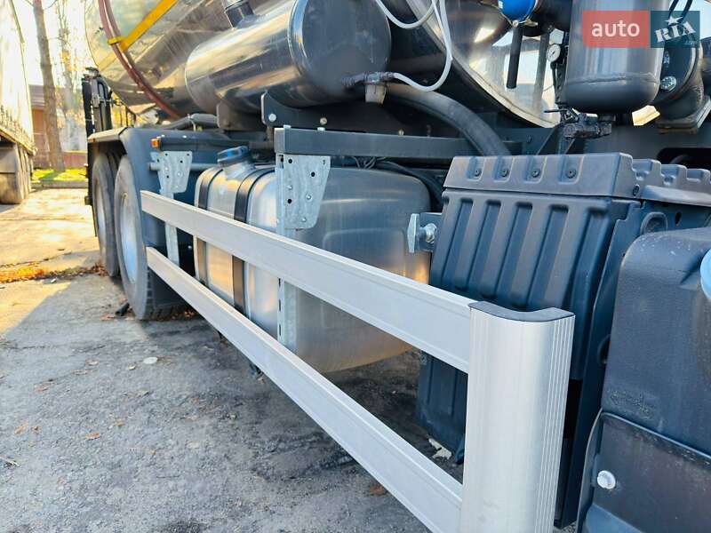 Гудронатор Ford Trucks 2022 в Кам'янському