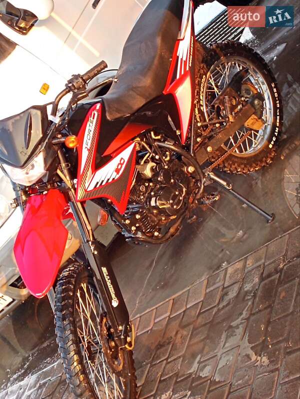 Мотоцикл Кросс Forte FT-200 2021 в Дніпрі фото Мотоцикл Кросс Forte FT-200 2021 в Дніпрі