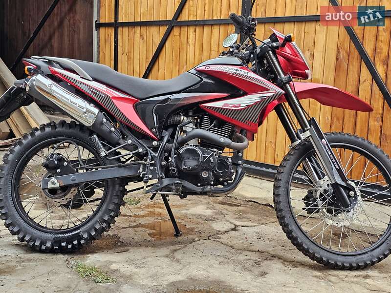 Мотоцикл Кросс Forte FT 200GY-C5B 2018 в 