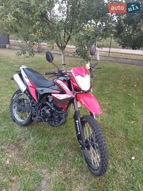 Мотоцикл Кросс Forte FT 200GY-C5B 2020 в Любомле фото Мотоцикл Кросс Forte FT 200GY-C5B 2020 в Любомле