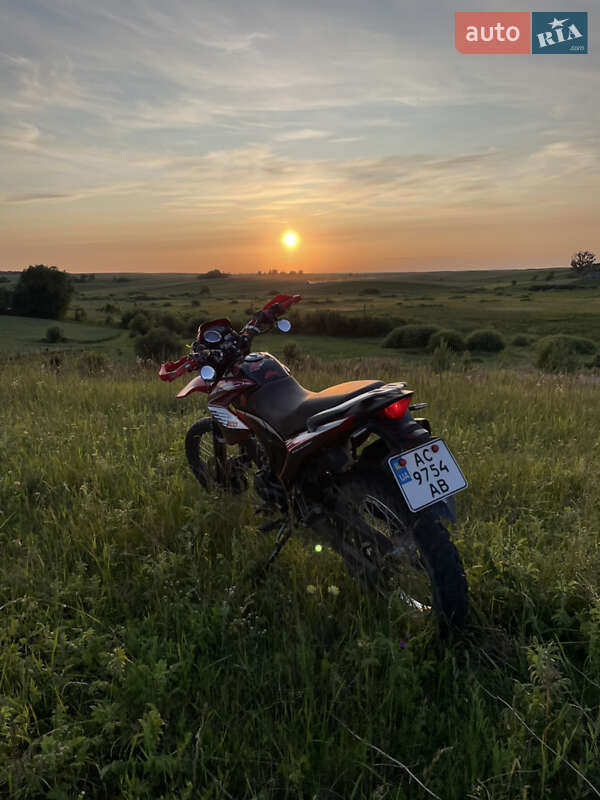 Мотоцикл Позашляховий (Enduro) Forte FT 200GY-C5B 2018 в Торчині фото 2 Мотоцикл Позашляховий (Enduro) Forte FT 200GY-C5B 2018 в Торчині