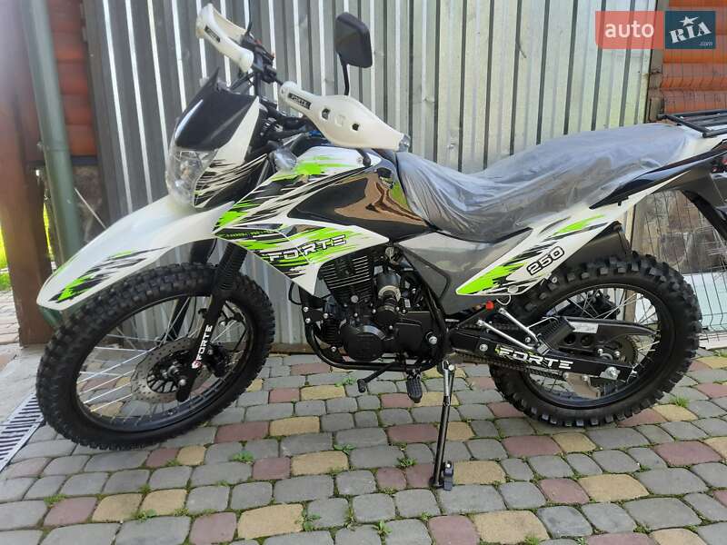 Мотоцикл Спорт-туризм Forte FT 250 CKA 2023 в Косове