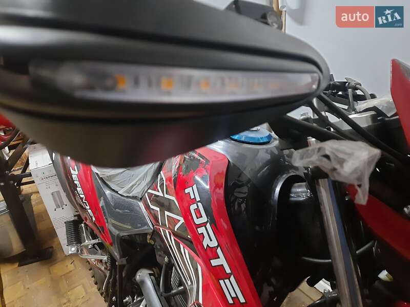 Мотоцикл Кросс Forte FT 250GY-CBA 2023 в Косове