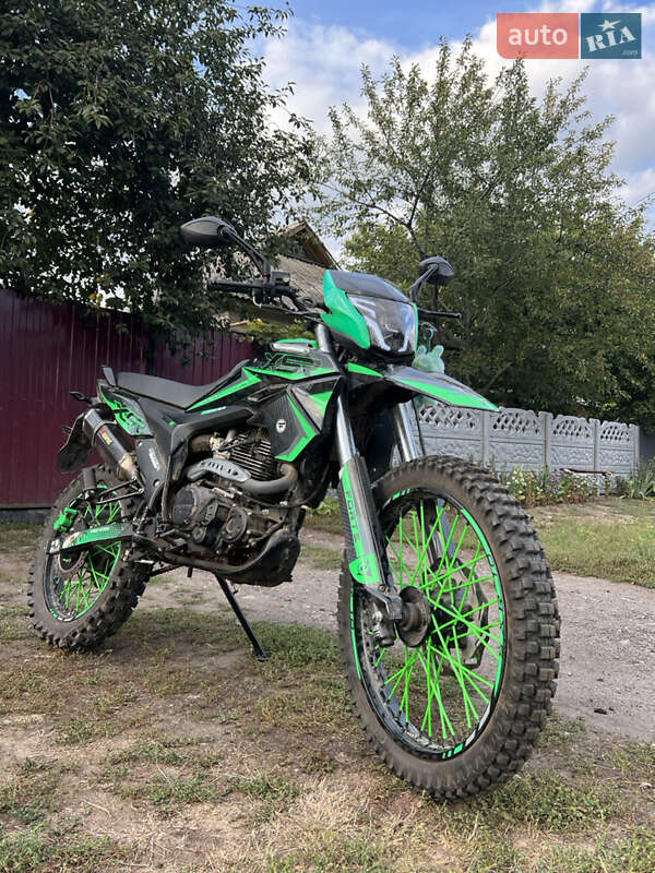 Мотоцикл Позашляховий (Enduro) Forte FT 300GY-C5D 2024 в Кропивницькому фото 5 Мотоцикл Позашляховий (Enduro) Forte FT 300GY-C5D 2024 в Кропивницькому