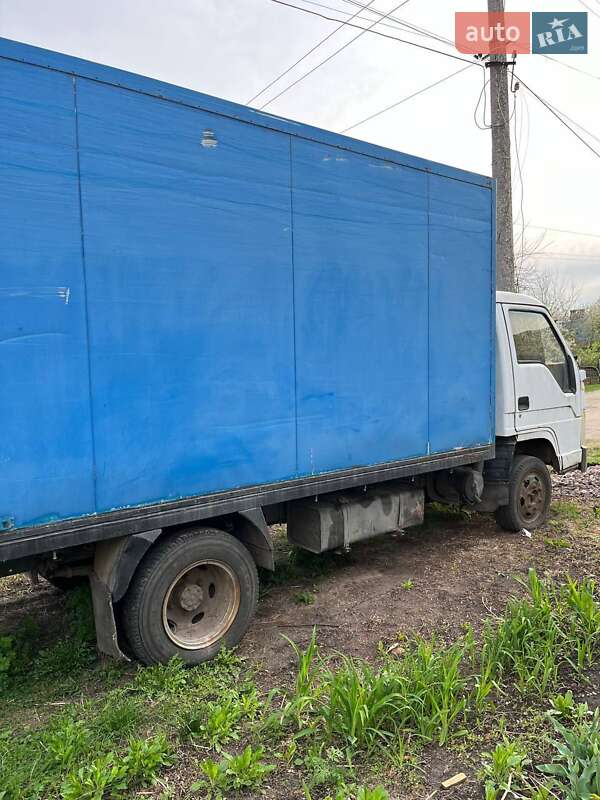 Вантажний фургон Foton BJ1043 2005 в Путивлі