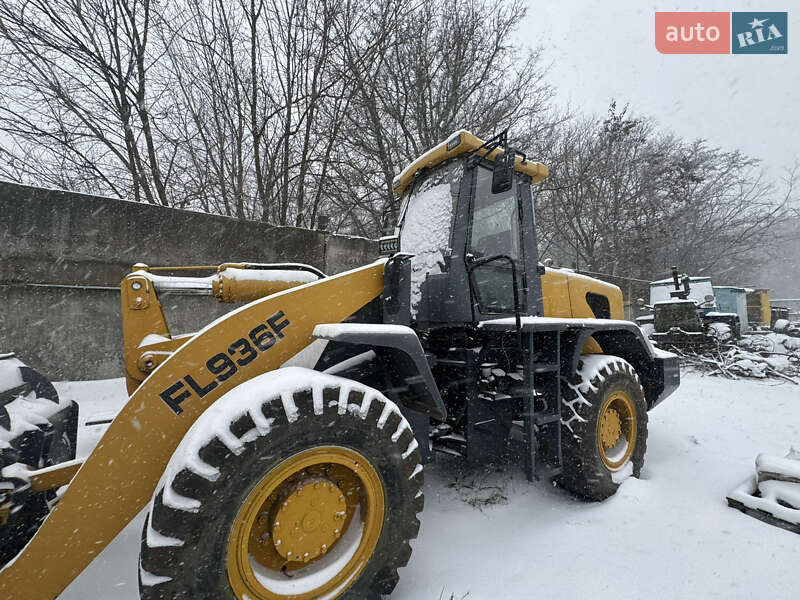 Фронтальный погрузчик Foton FL 2008 в Днепре