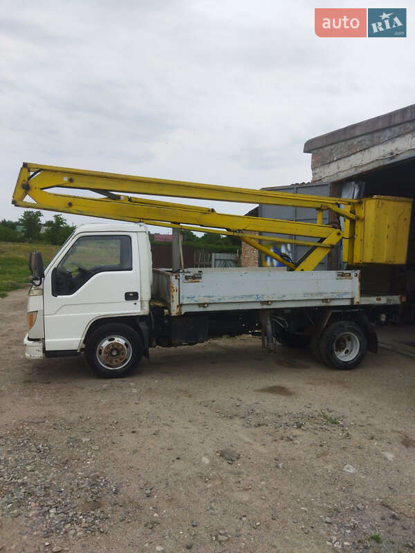 Автовышка Foton FT 2005 в Кропивницком