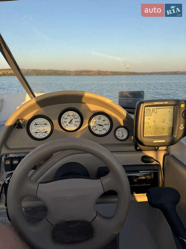Катер Four Winns Freedom 2003 в Днепре