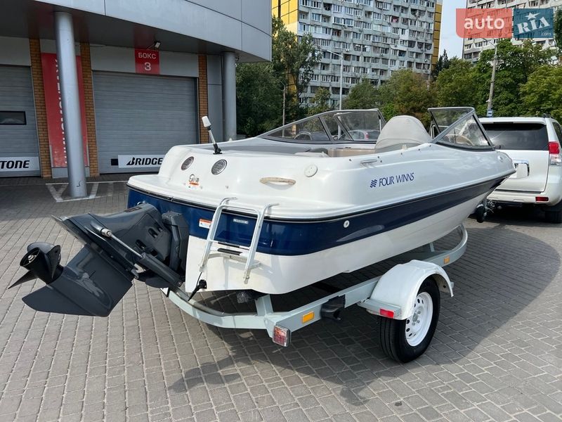 Катер Four Winns H180 2003 в Днепре