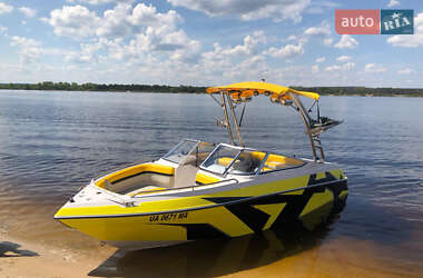 Катер Four Winns H210 2010 в 