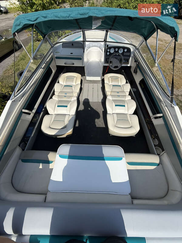 Катер Four Winns H210 1993 в Вінниці
