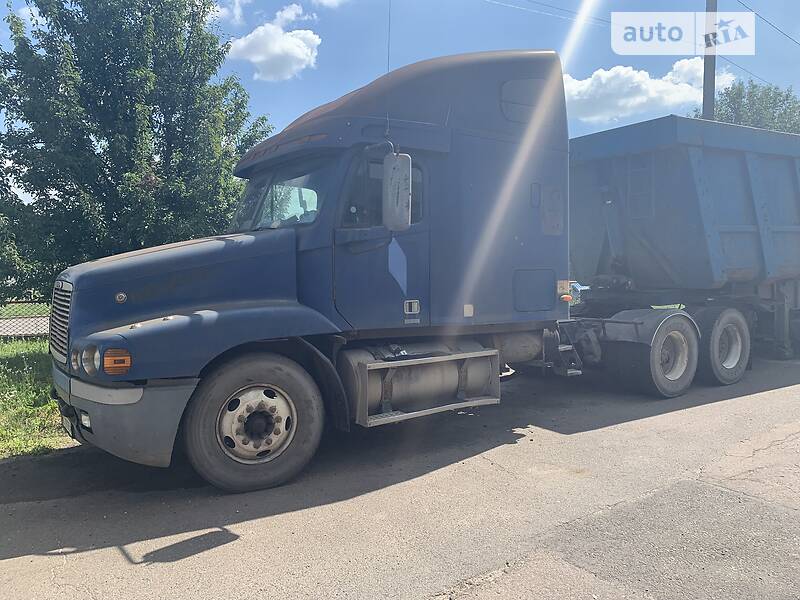Freightliner Century
