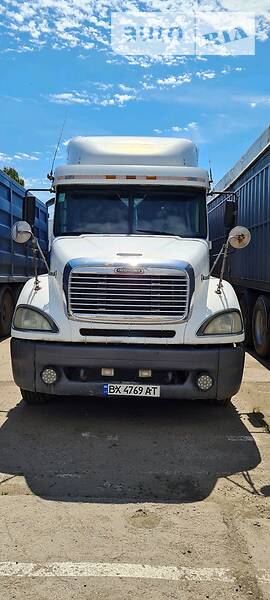 Freightliner Columbia
