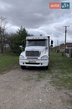 Самосвал Freightliner Columbia 2006 в 
