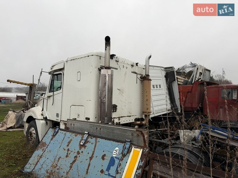 Тягач Freightliner Conventional 2008 в Староконстантинове фото 3 Тягач Freightliner Conventional 2008 в Староконстантинове