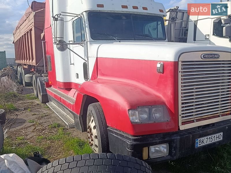 Тягач Freightliner FLD 2001 в Ровно