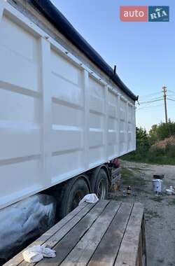Самосвал полуприцеп Fruehauf 01Y 1997 в 