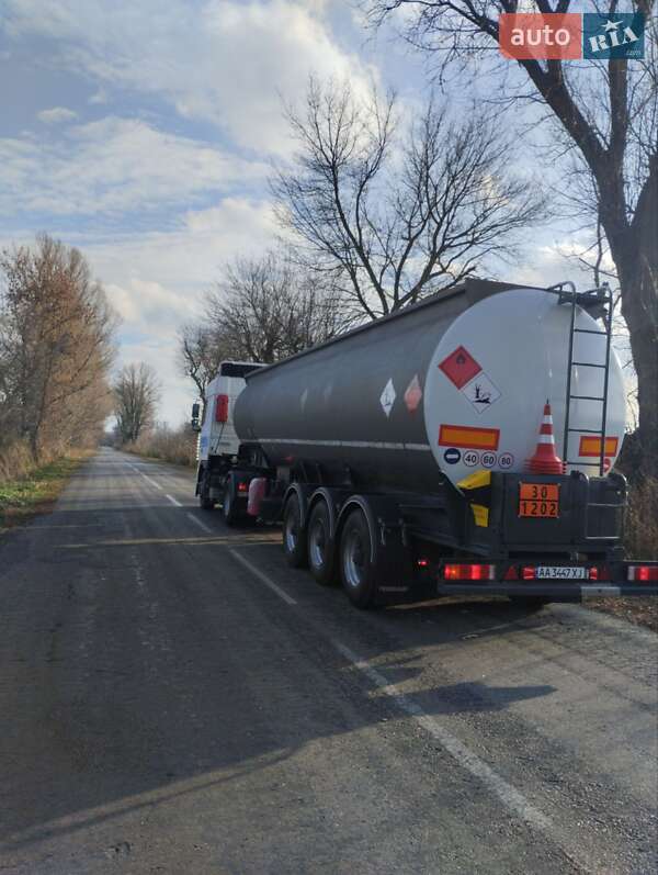 Цистерна полуприцеп Fruehauf 2FAH-1AB 1990 в Обухове фото 3 Цистерна полуприцеп Fruehauf 2FAH-1AB 1990 в Обухове