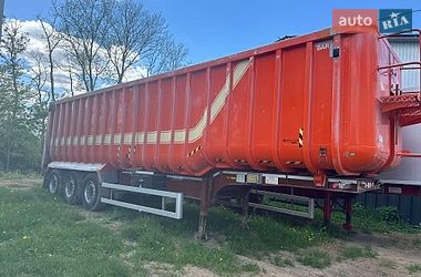 Зерновоз - полуприцеп Fruehauf A2 2012 в Бучаче