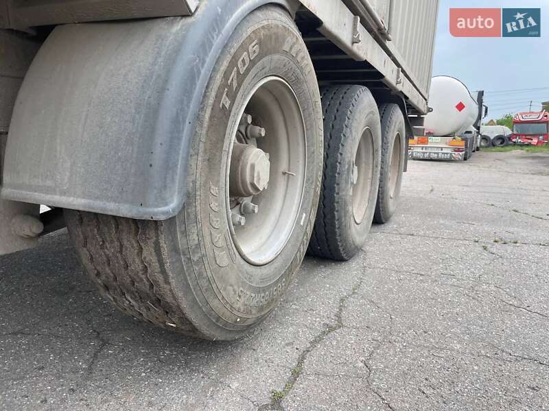 Зерновоз - полуприцеп Fruehauf BPV 1994 в Николаеве