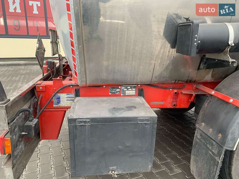 Битумовоз Fruehauf Crane 1998 в Виннице