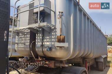 Зерновоз - полуприцеп Fruehauf D.3 2008 в Одессе