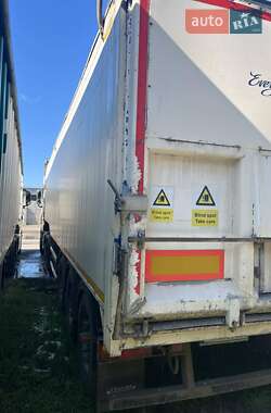 Самосвал полуприцеп Fruehauf D33C 2004 в 
