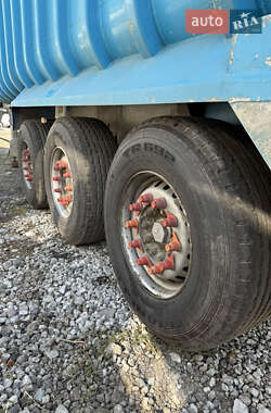 Зерновоз - полуприцеп Fruehauf DF 2006 в 