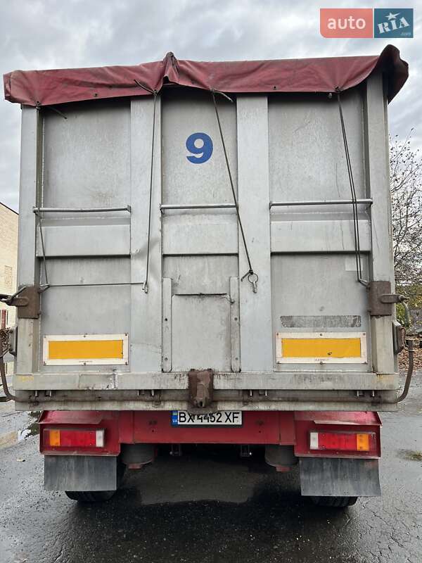 Зерновоз - полуприцеп Fruehauf DJD SA3 1999 в Хмельницком