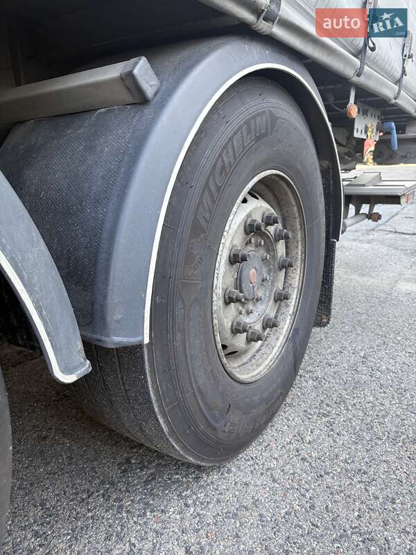 Тентований борт (штора) - напівпричіп Fruehauf F 2016 в Києві