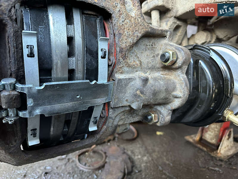 Самоскид напівпричіп Fruehauf France 2008 в Одесі