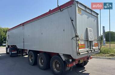 Самосвал полуприцеп Fruehauf Gt Trailor 2004 в 