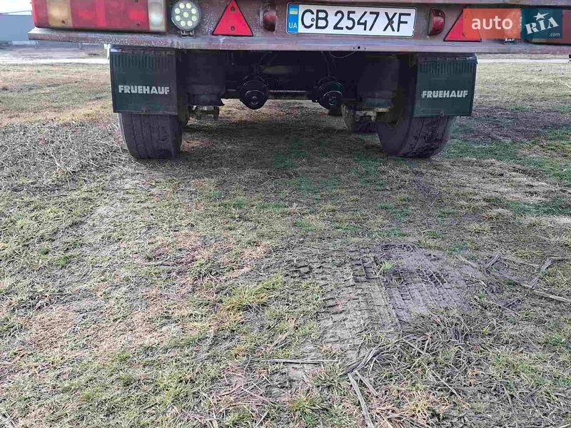 Контейнеровоз Fruehauf Limited 2000 в Варве