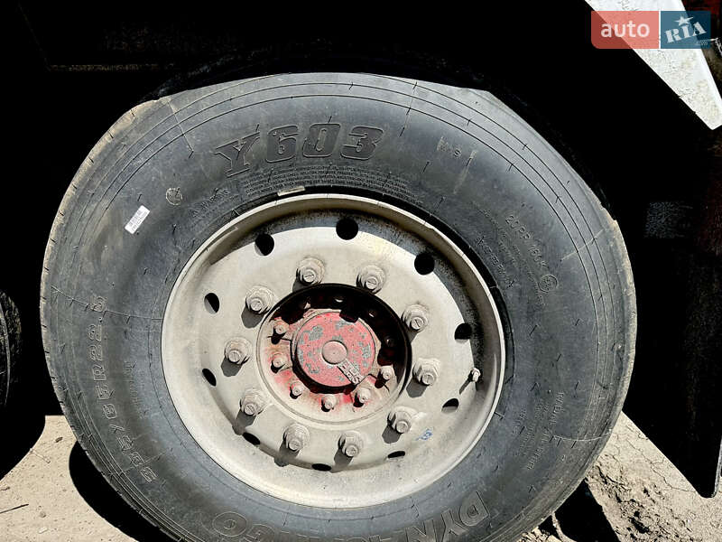 Зерновоз - полуприцеп Fruehauf LTD/WAD 2012 в Ровно