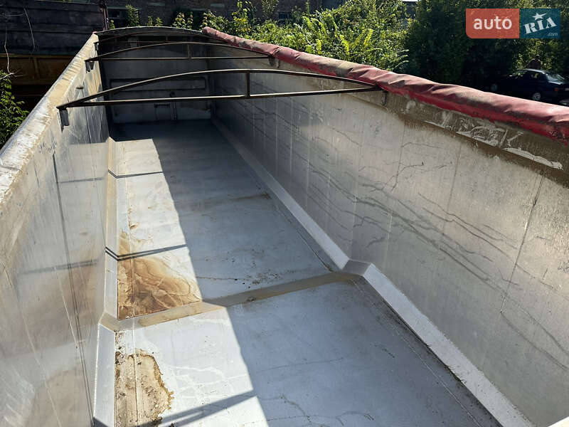 Зерновоз - полуприцеп Fruehauf LTD/WAD 2012 в Ровно