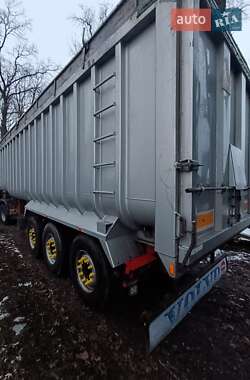 Самосвал полуприцеп Fruehauf LTD/WAD 2004 в 