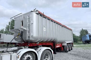 Самосвал полуприцеп Fruehauf LTD/WAD 2003 в Бучаче