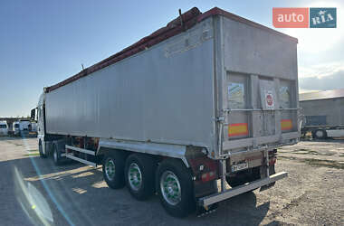 Самоскид напівпричіп Fruehauf LTD/WAD 2007 в Одесі