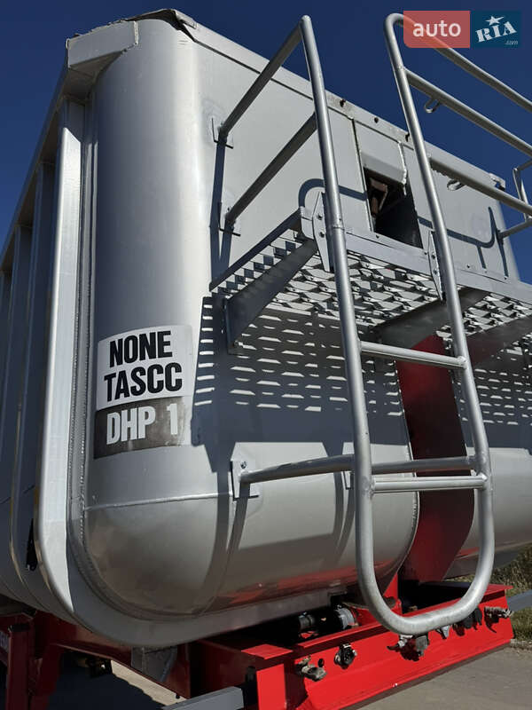 Зерновоз - напівпричіп Fruehauf LTD/WAD 2009 в Бучачі