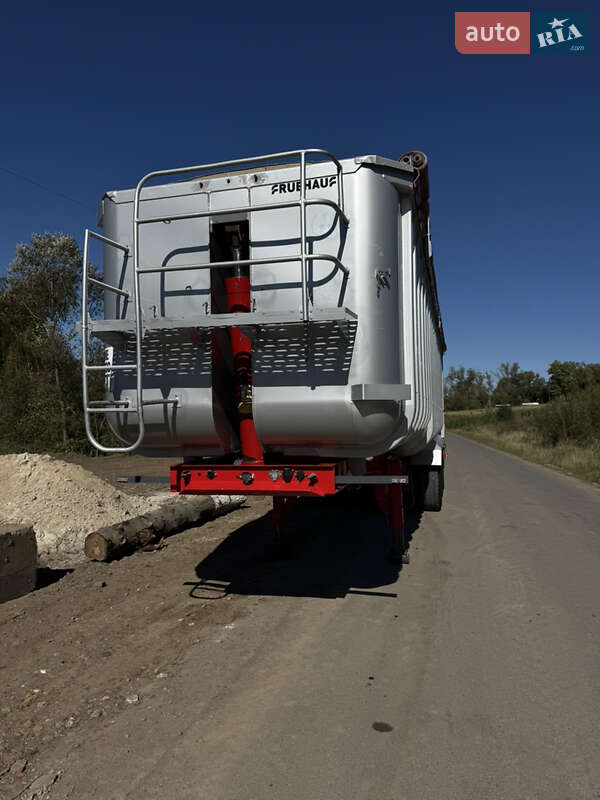 Зерновоз - напівпричіп Fruehauf LTD/WAD 2009 в Бучачі
