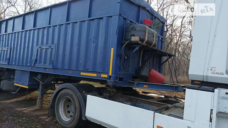 Контейнеровоз полуприцеп Fruehauf Netam 1989 в Киеве