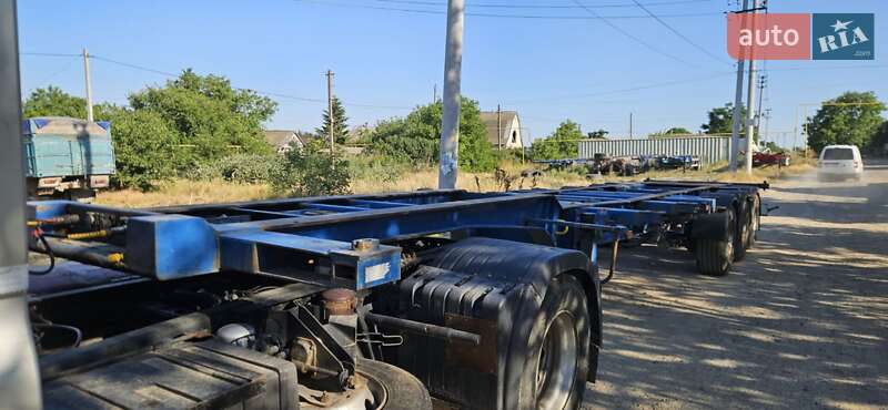 Контейнеровоз напівпричіп Fruehauf PJCTA3 1999 в Одесі