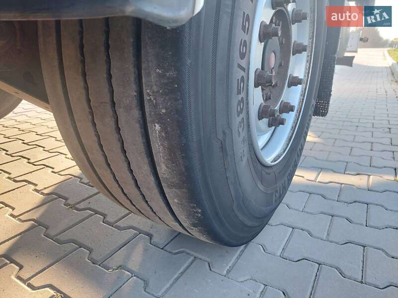 Тентованный борт (штора) - полуприцеп Fruehauf SAF 2014 в Черновцах