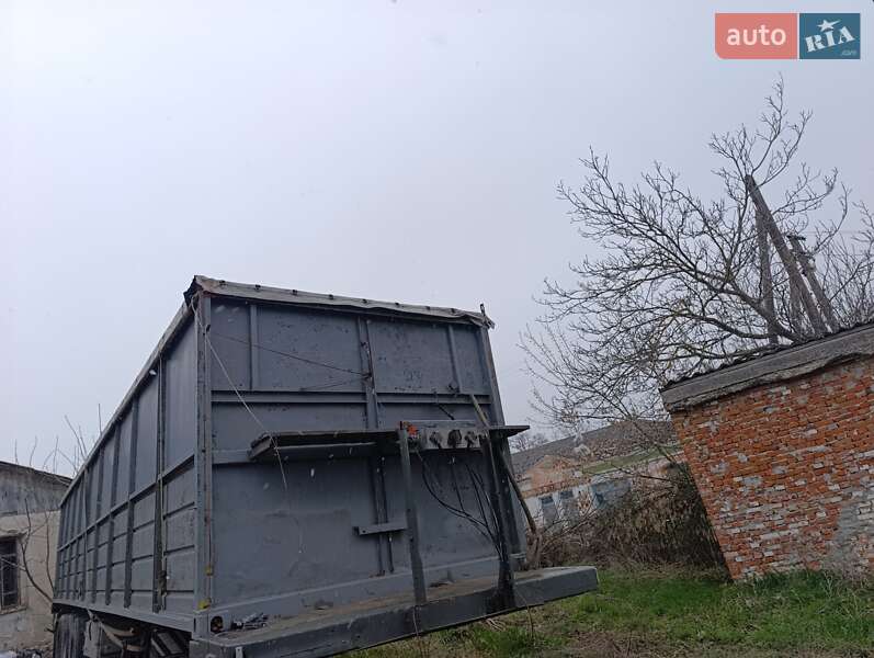 Контейнеровоз Fruehauf SAF 1998 в Городке