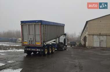 Самосвал полуприцеп Fruehauf SAF 2002 в 